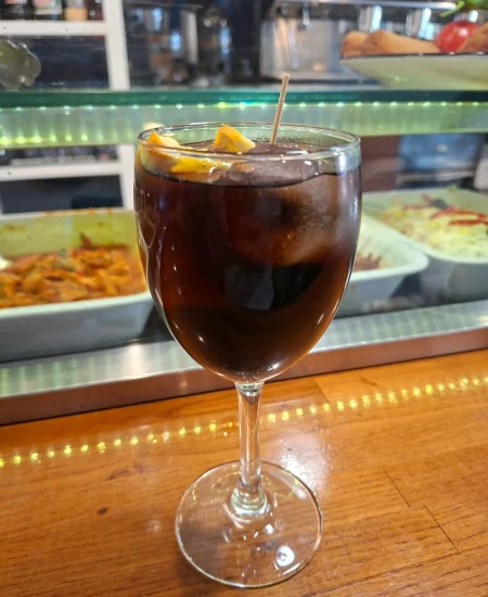 VERMUT_BAR_RESTAURANTE_LORENETA_BARCELONA